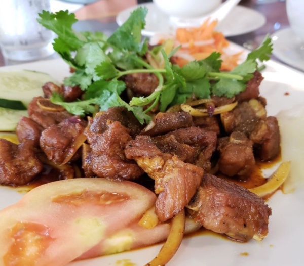 98. Spare Ribs in house special sauce