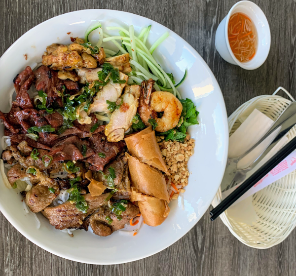 B 01. House Special Combo W/ Rice Vermicelli (Bun Dac Biet)