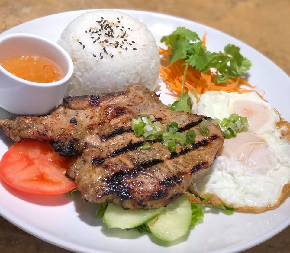 C 10. Grilled Pork Chop & Fried Egg Broken Rice Dish / Com Tam Suon Nuong & Trung Chien
