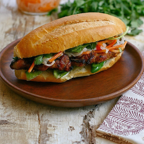 S2. Banh Mi Ga Nuong