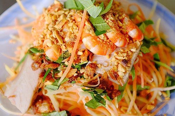 7. Green Papaya Salad - Goi du du
