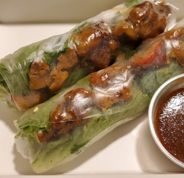 A10. GRILLED PORK SPRING ROLL (CUON THIT NUONG) (2roll)
