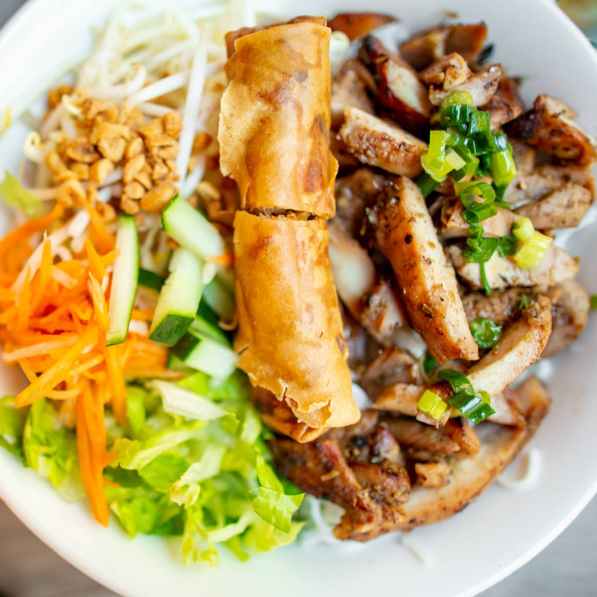 V6. GRILLED CHICKEN & EGG ROLLS ( BUN GA CHA GIO )