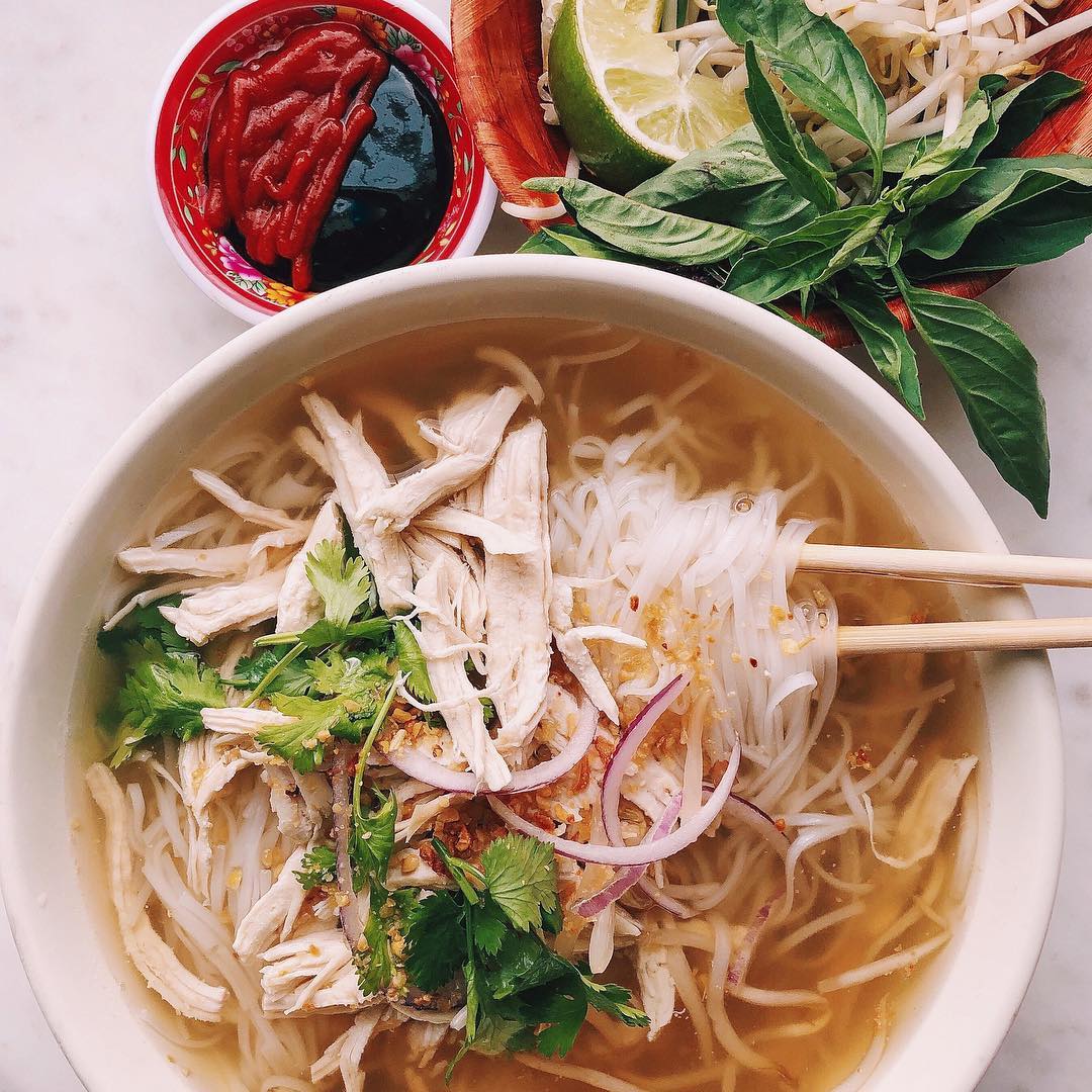 P3. CHICKEN PHO ( PHO GA)