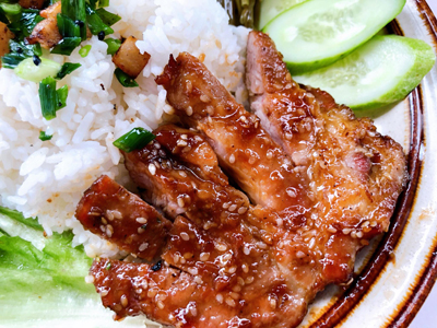33C. Grilled Pork Plate - Com Heo Nuong