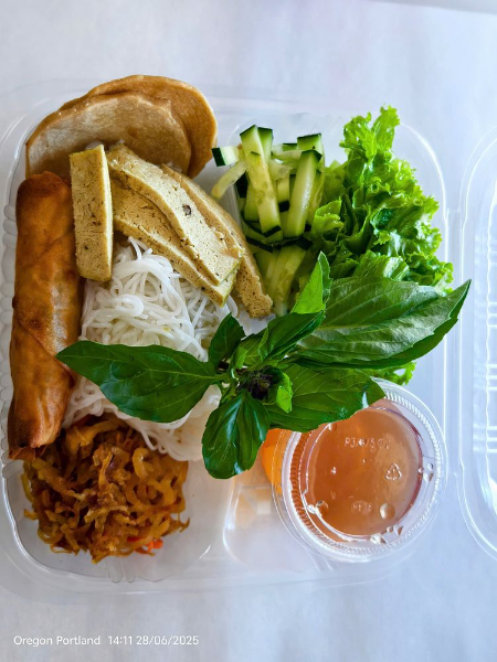 V1. . Special Vegan Vermicelli Bowl (Ham, Shredded Pork, Tofu)