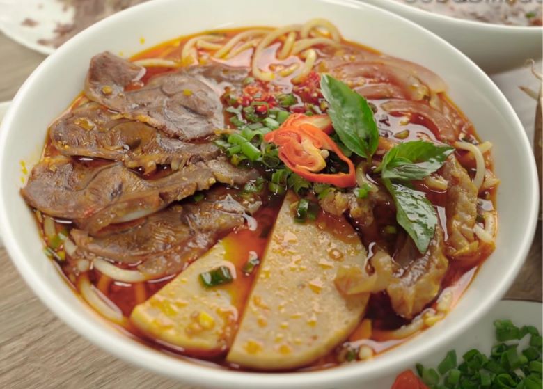 S.4. Spice Noodle Hue Style | Bun Bo Hue