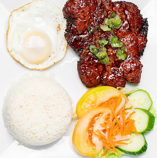 04. Short Beef & Egg Rice Plate (Com Tam Suon Bo Cha)