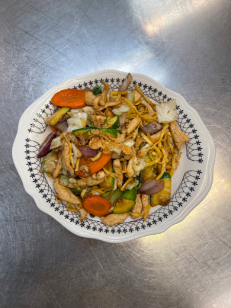 F2. Fried Chicken Chow Mein