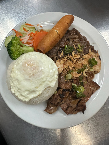 C1. Combo Rice Platter + Egg Roll