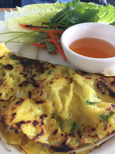 A5. . Vietnamese Crispy Pancake / Banh Xeo
