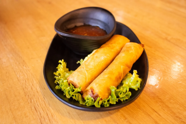 A1. Vietnamese Egg Rolls (Cha Gio)
